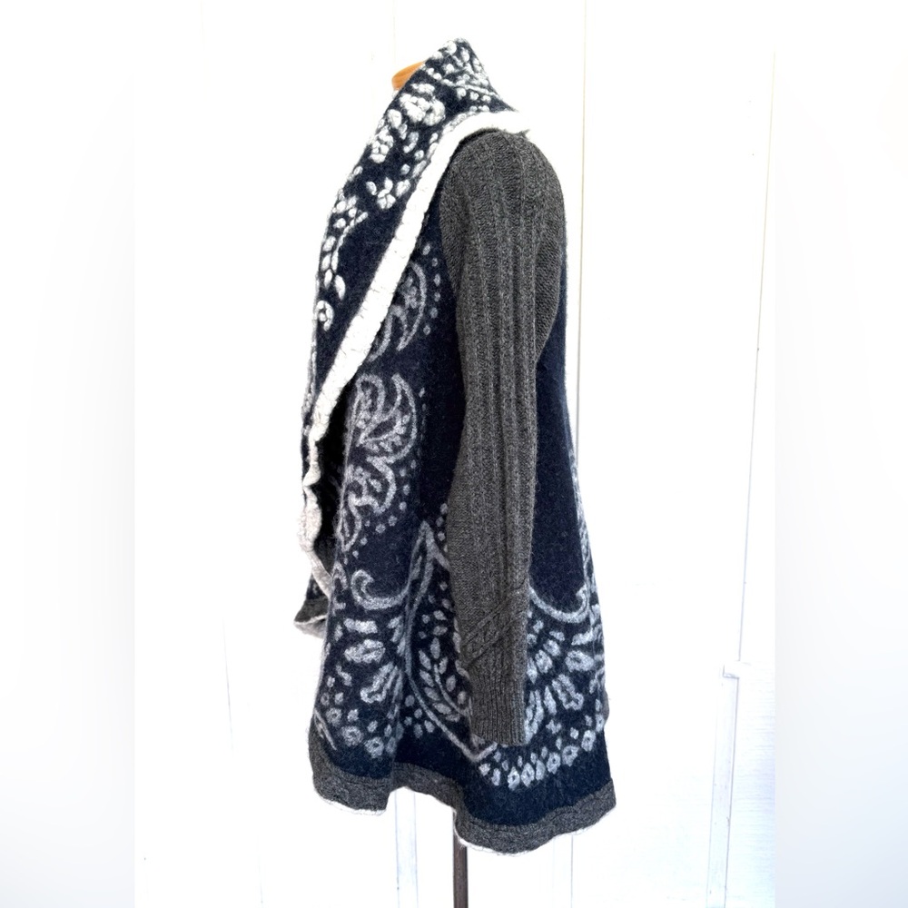 Anthropologie Blue and gray Patterned Cardigan